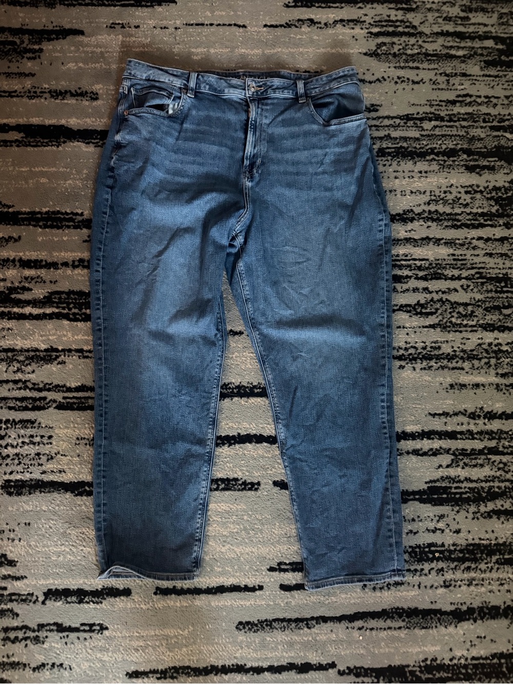 American Eagle size 16 stretch mom jean